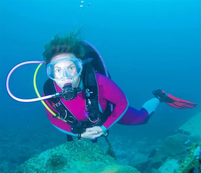 best women scuba dive wetsuits
