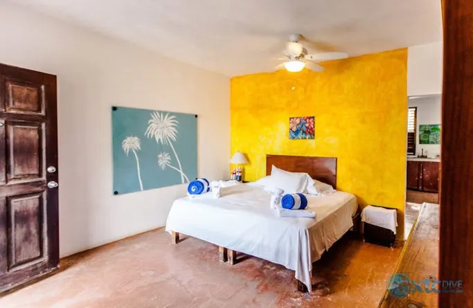 where to stay in xcalak