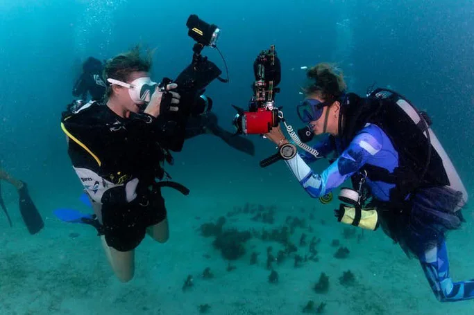 Snapshot at our latest Girls that Scuba day