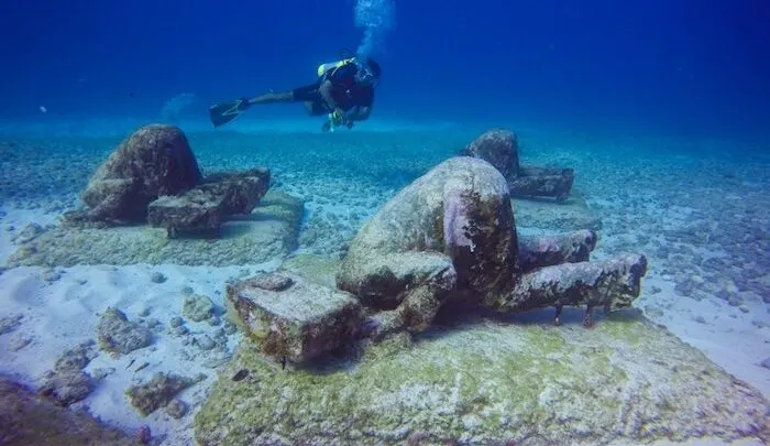 Scuba diving in Yucatán