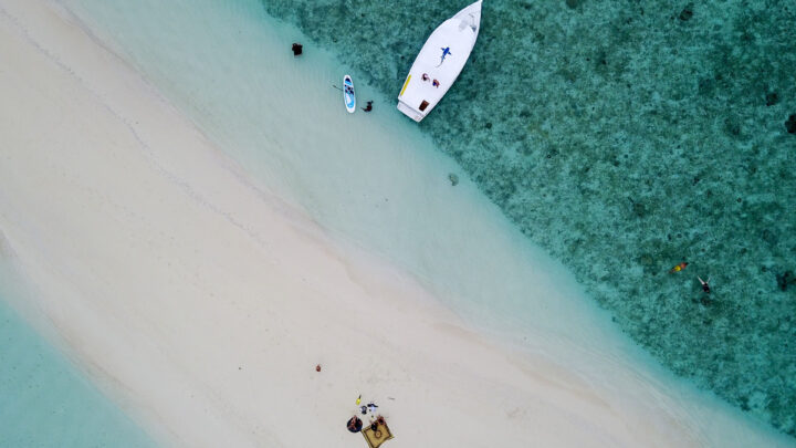 scuba diving in Fulidhoo Maldives