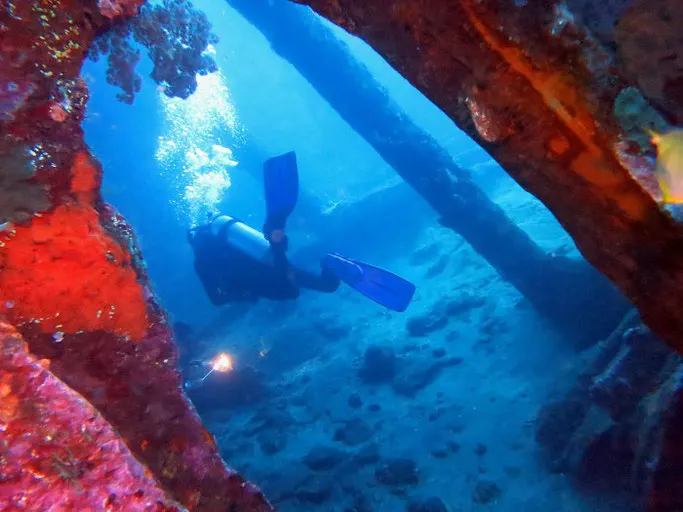 wreck diving in Indonesia