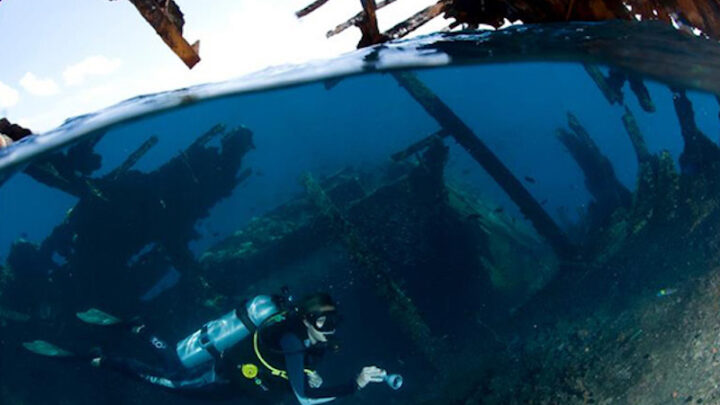 wreck diving in maldives